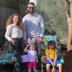 Meet your Posher, Ghina